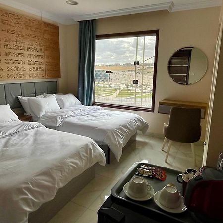Pyramuse Inn Nazlet el Simman Екстер'єр фото