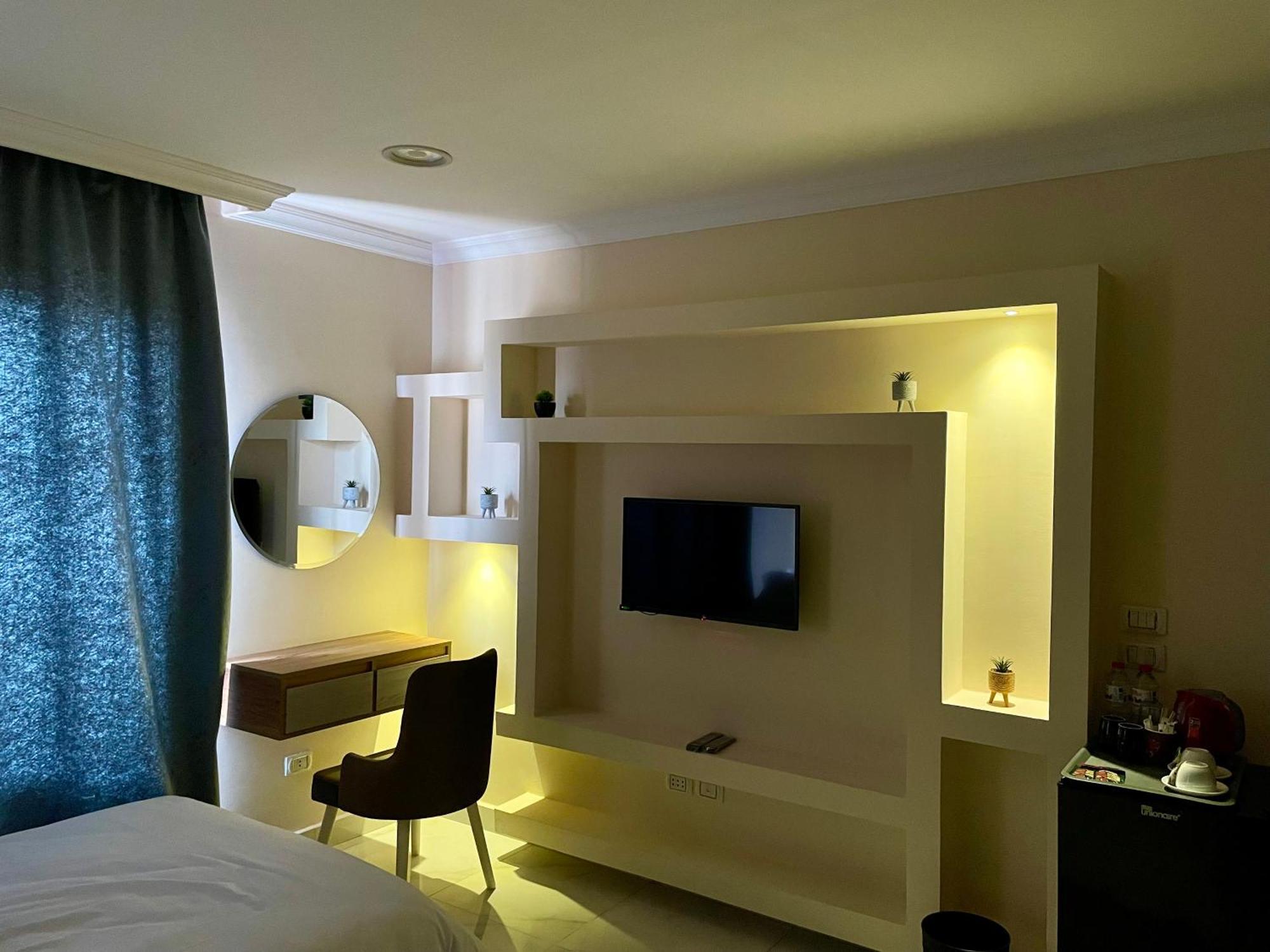 Pyramuse Inn Nazlet el Simman Екстер'єр фото