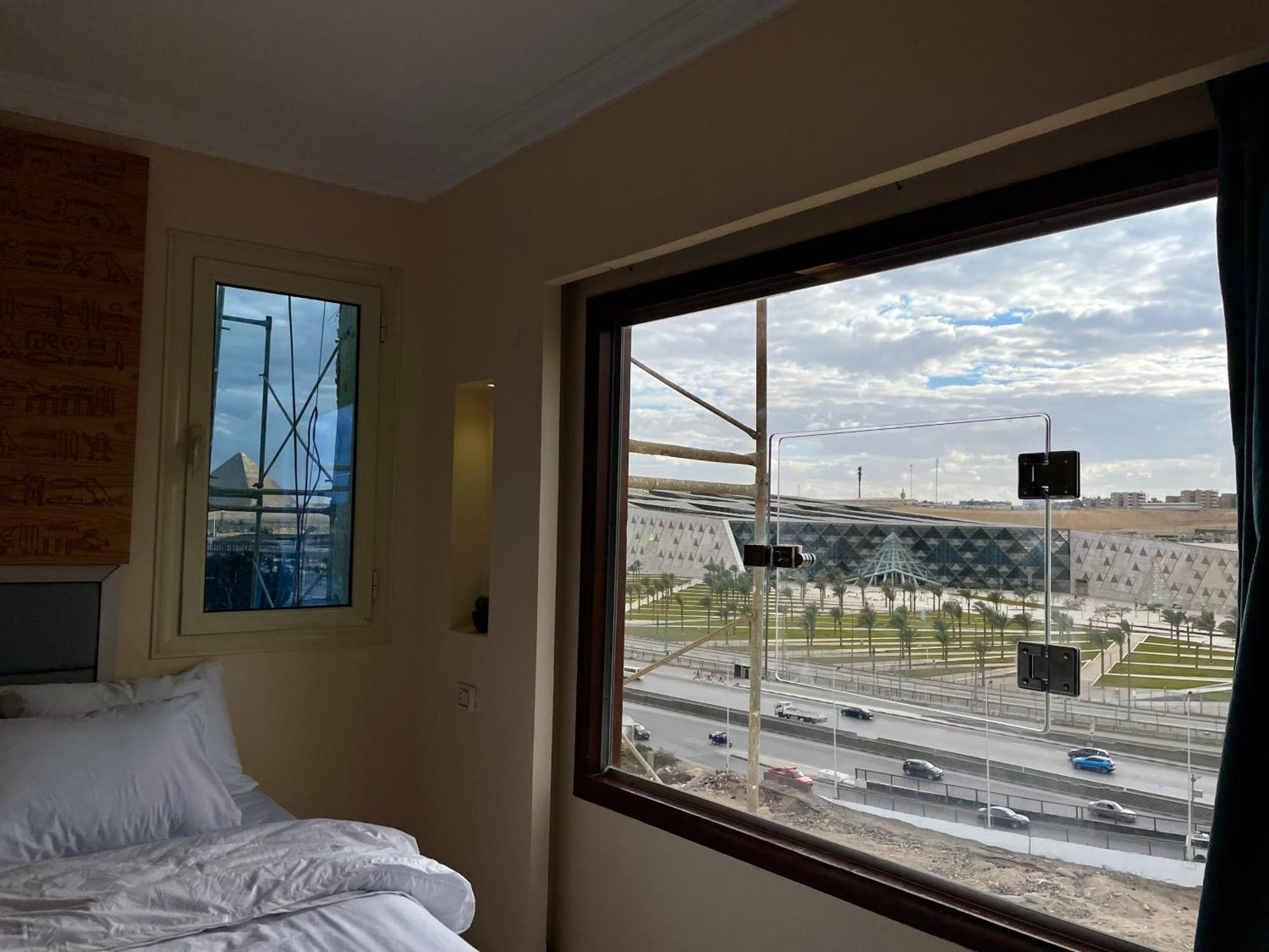 Pyramuse Inn Nazlet el Simman Екстер'єр фото