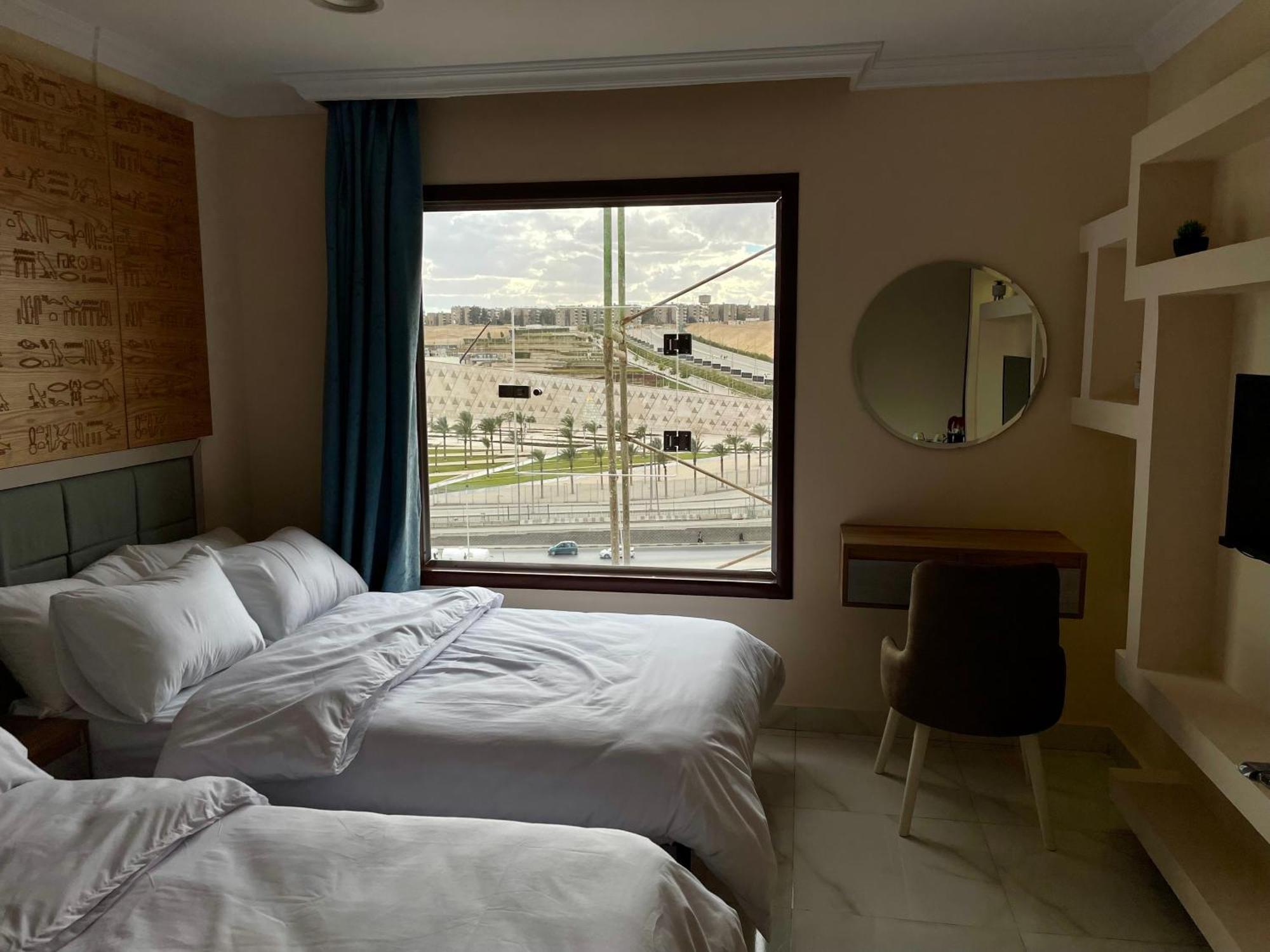 Pyramuse Inn Nazlet el Simman Екстер'єр фото