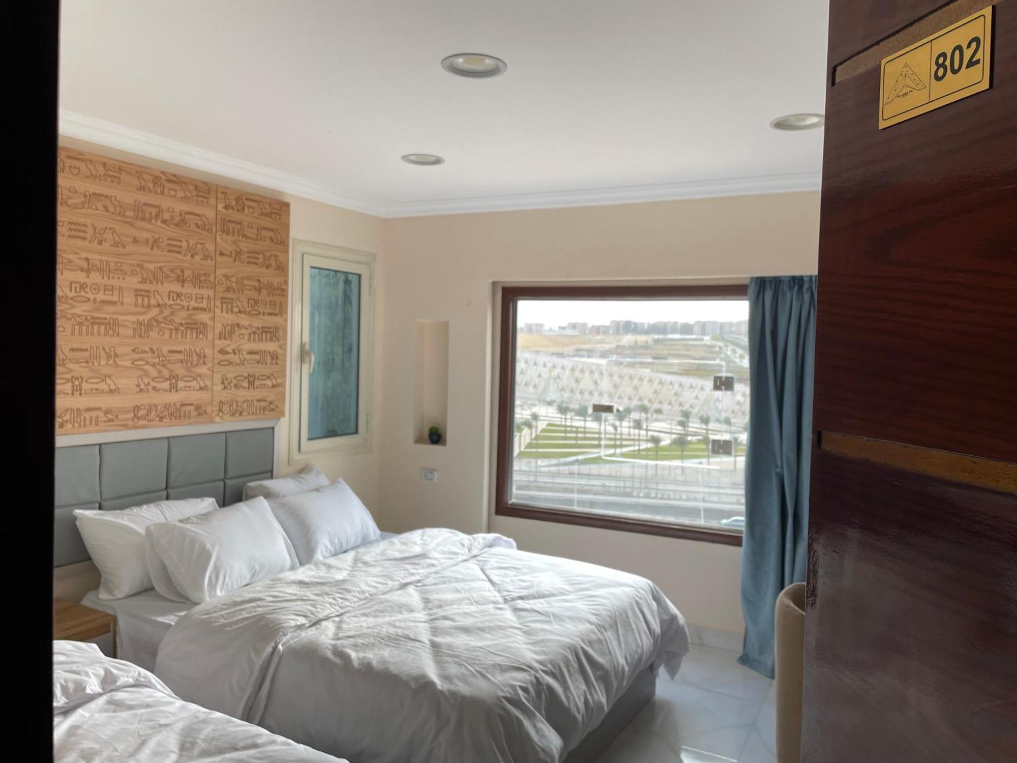 Pyramuse Inn Nazlet el Simman Екстер'єр фото